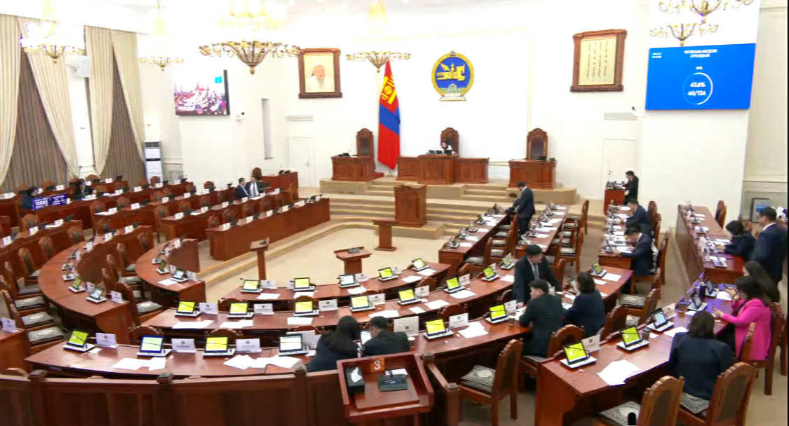 Газрын тосны тухай хуульд өөрчлөлт оруулах төслөө татан авлаа